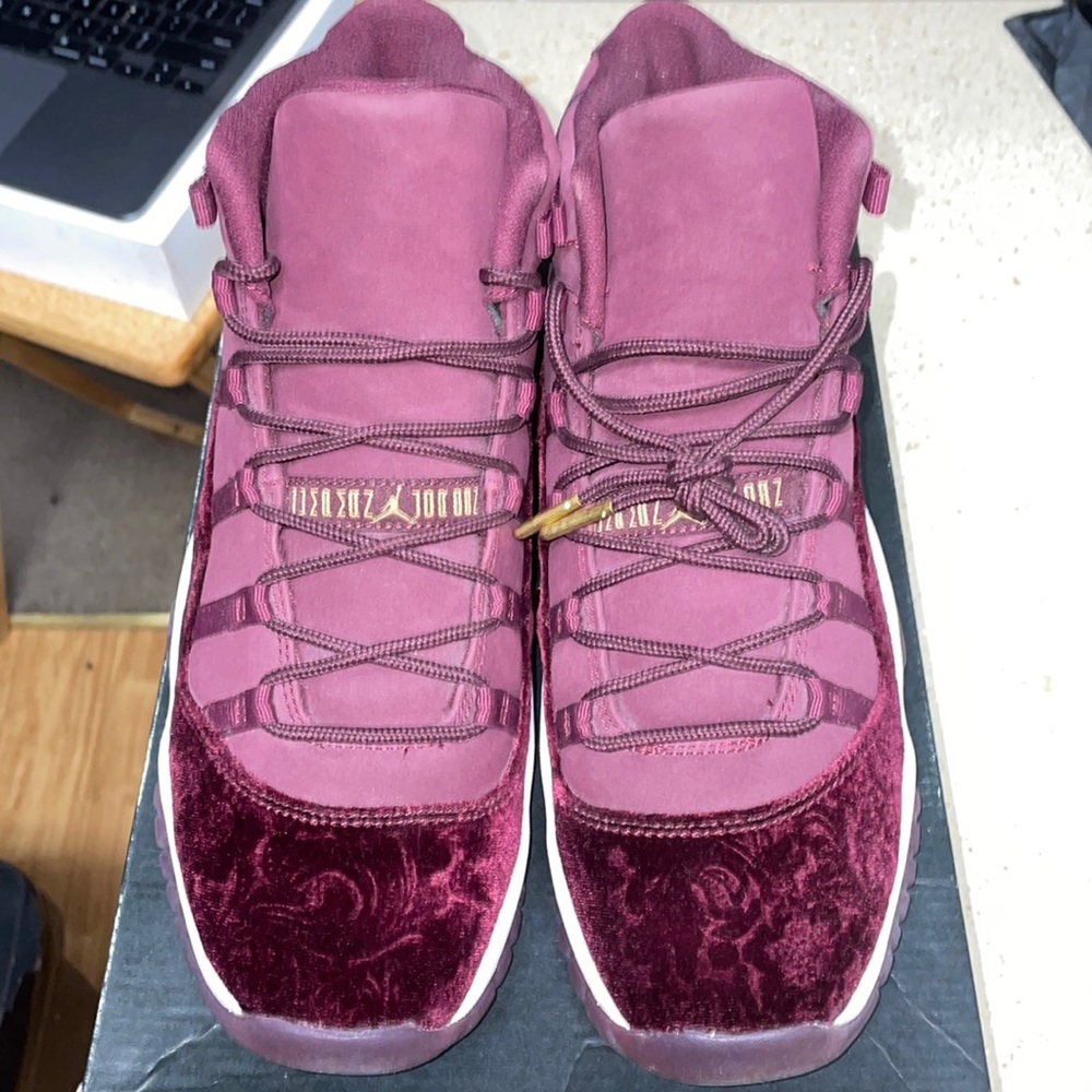 Air Jordan 11 Retro GS “Red Velvet” 8.5 Y